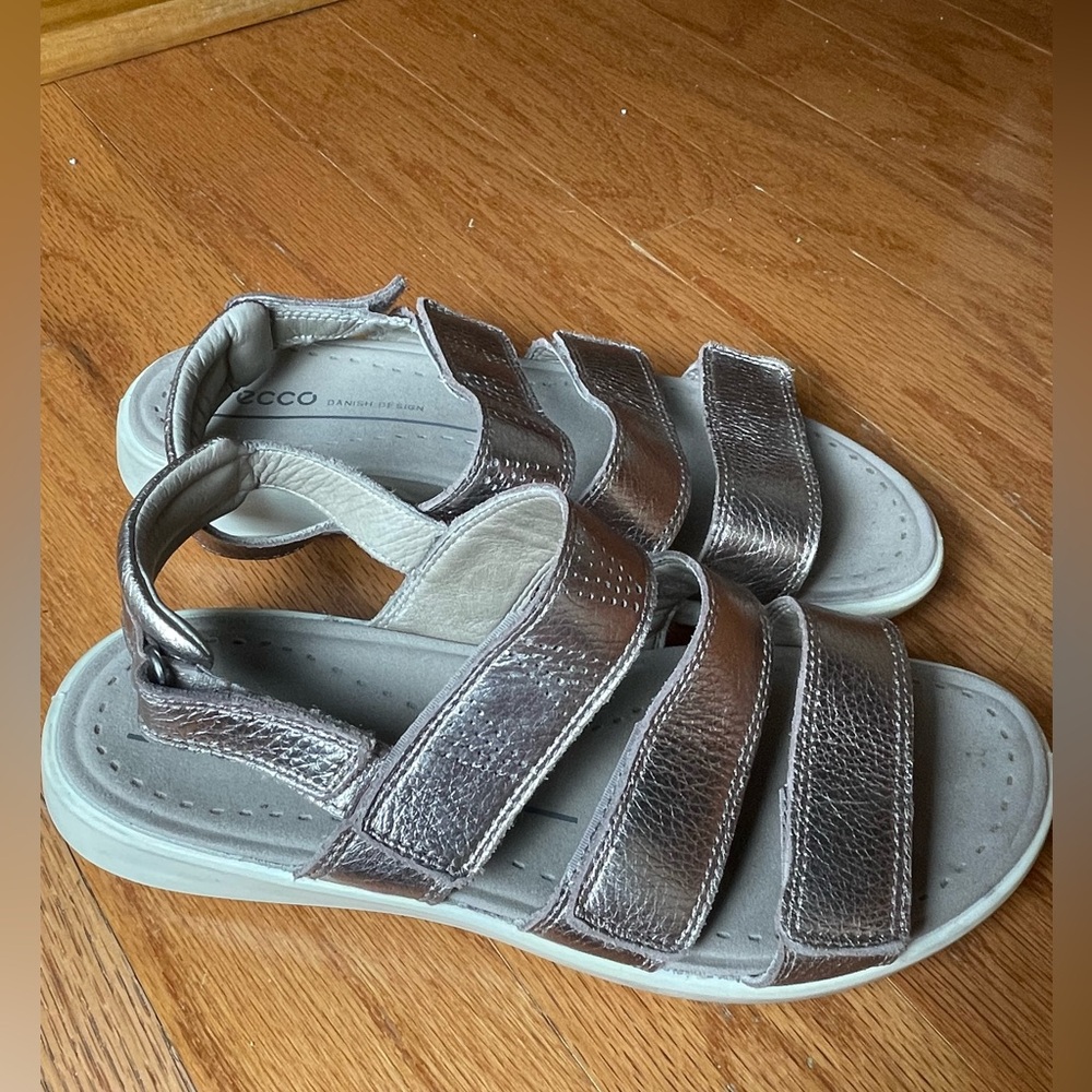 Ecco Shiny Silver Strap Sandals - Picture 2 of 8